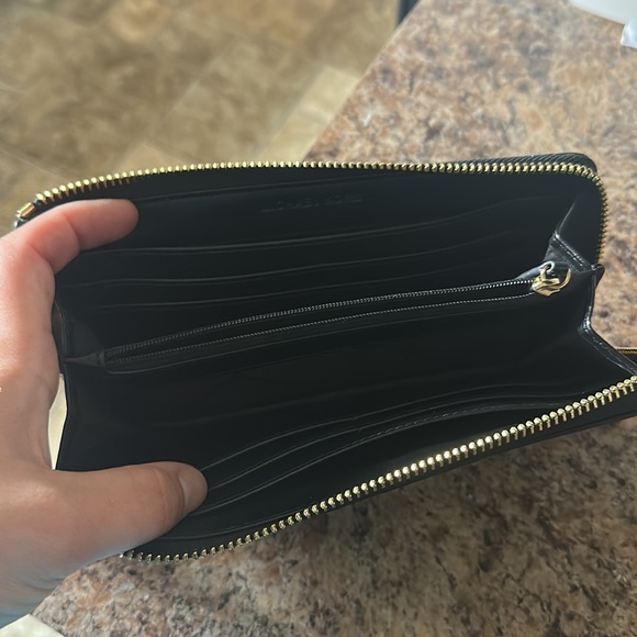 Brand new, used twice. - Picture 3 of 3